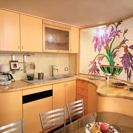 Casa Alexandra In Centro E A Pochi Passi Dal Mare *