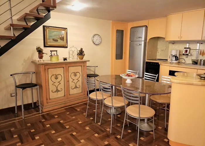 Casa Alexandra In Centro E A Pochi Passi Dal Mare * Imperia